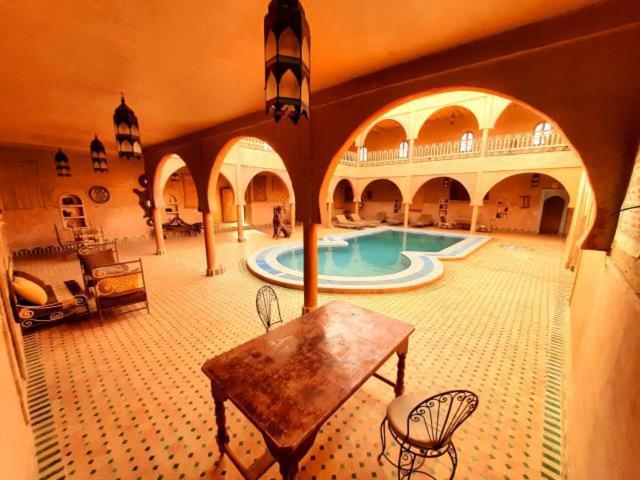 Maison Merzouga Guest House Exterior photo